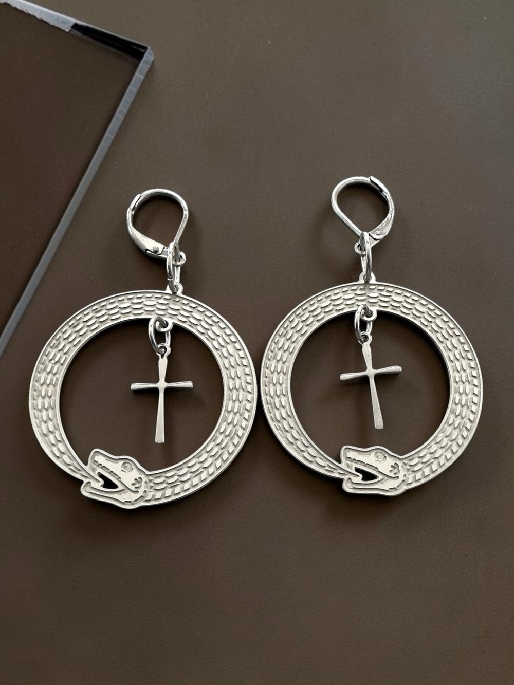 🆕 Snake Eating his Tail with Crosses Laser Etched Dangle Earrings